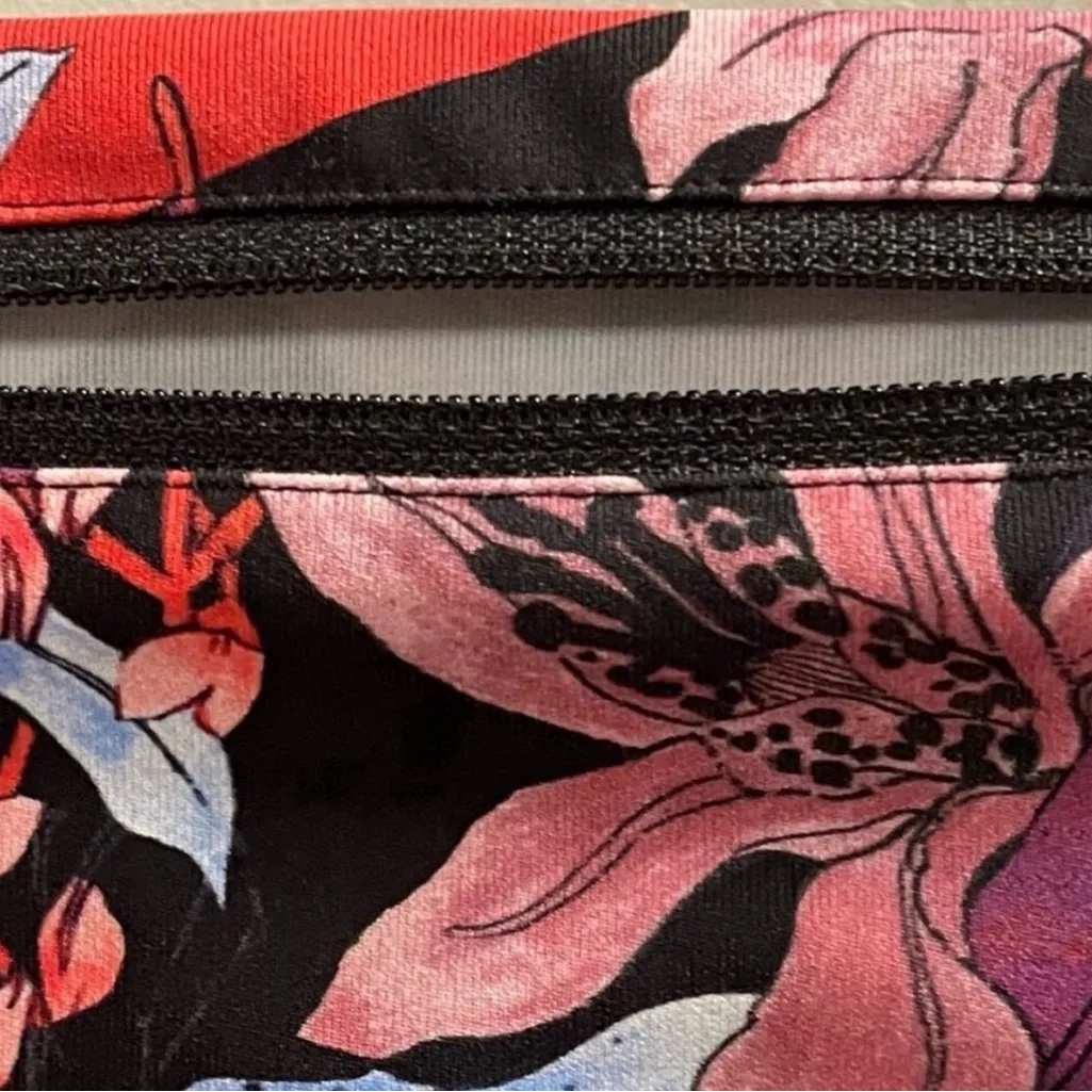 NWT Lululemon Speed Up Crop Medium Rise Tight Floral Leggings Multi New Sz 4 - Image 10