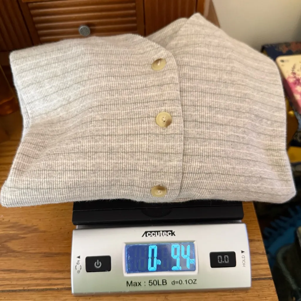 Free w/ Purchase Geoffrey Beene Sport Button Up Cardigan Top Size Large Neutral - Image 8