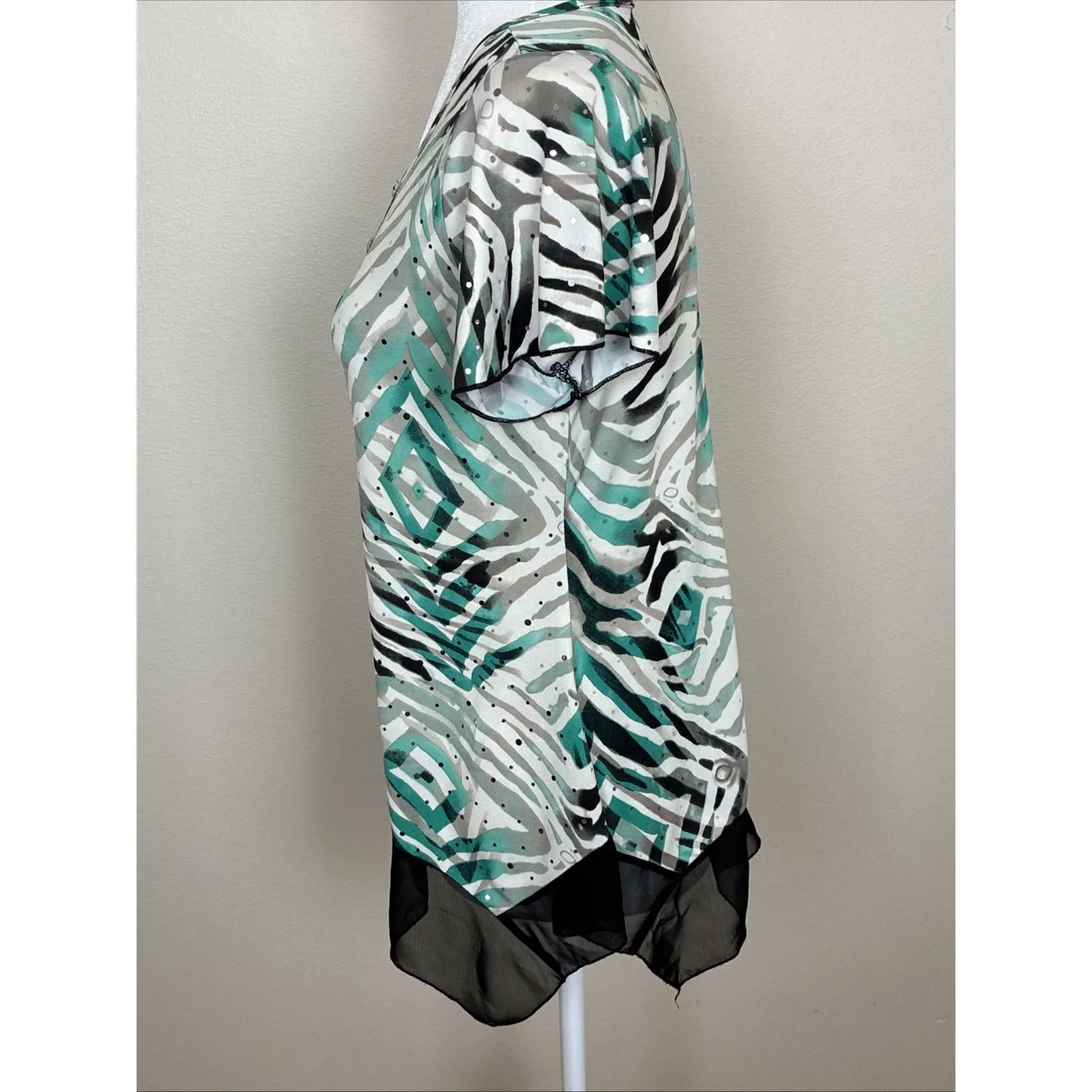 Brittany Black Multicolor Animal Print Top No Size Please‎ See Description Size M - Image 3