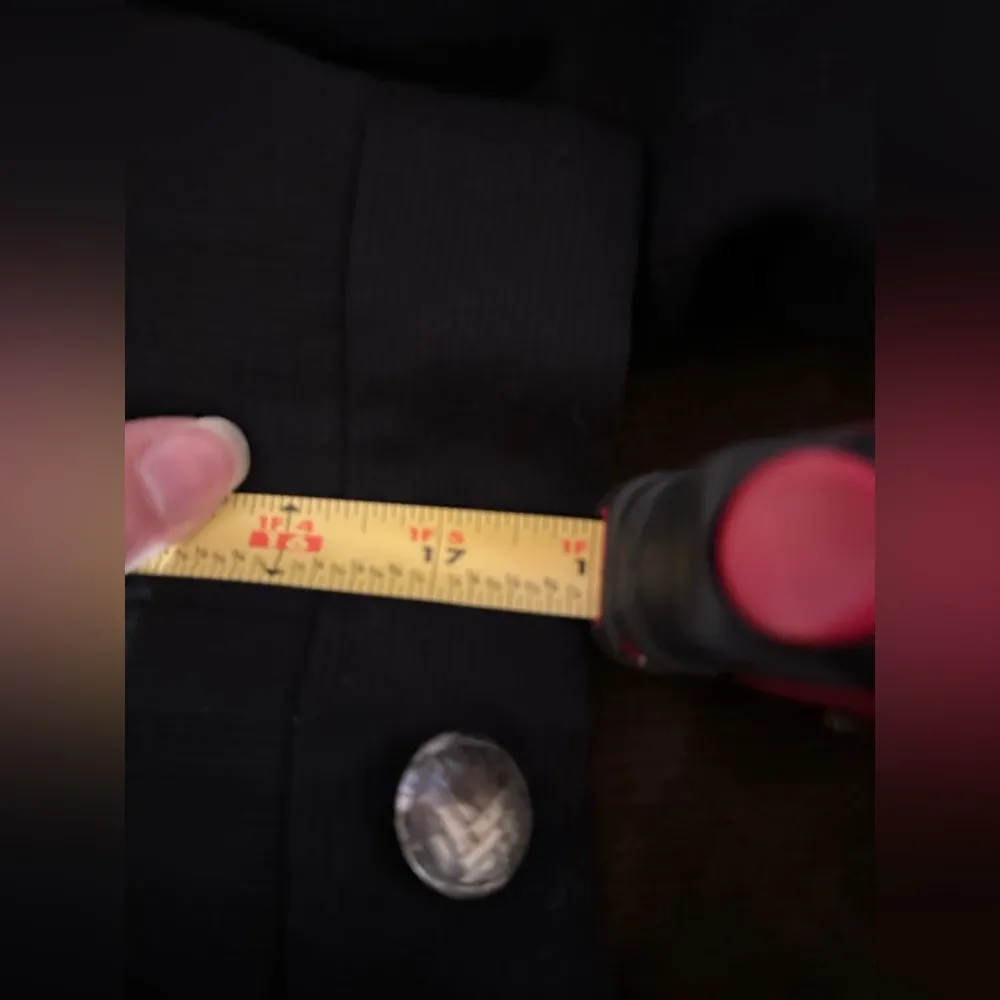 N.I.C New York Black Double Breasted Metal Buttons Cropped Blazer Sz 12 Lined. - Image 11