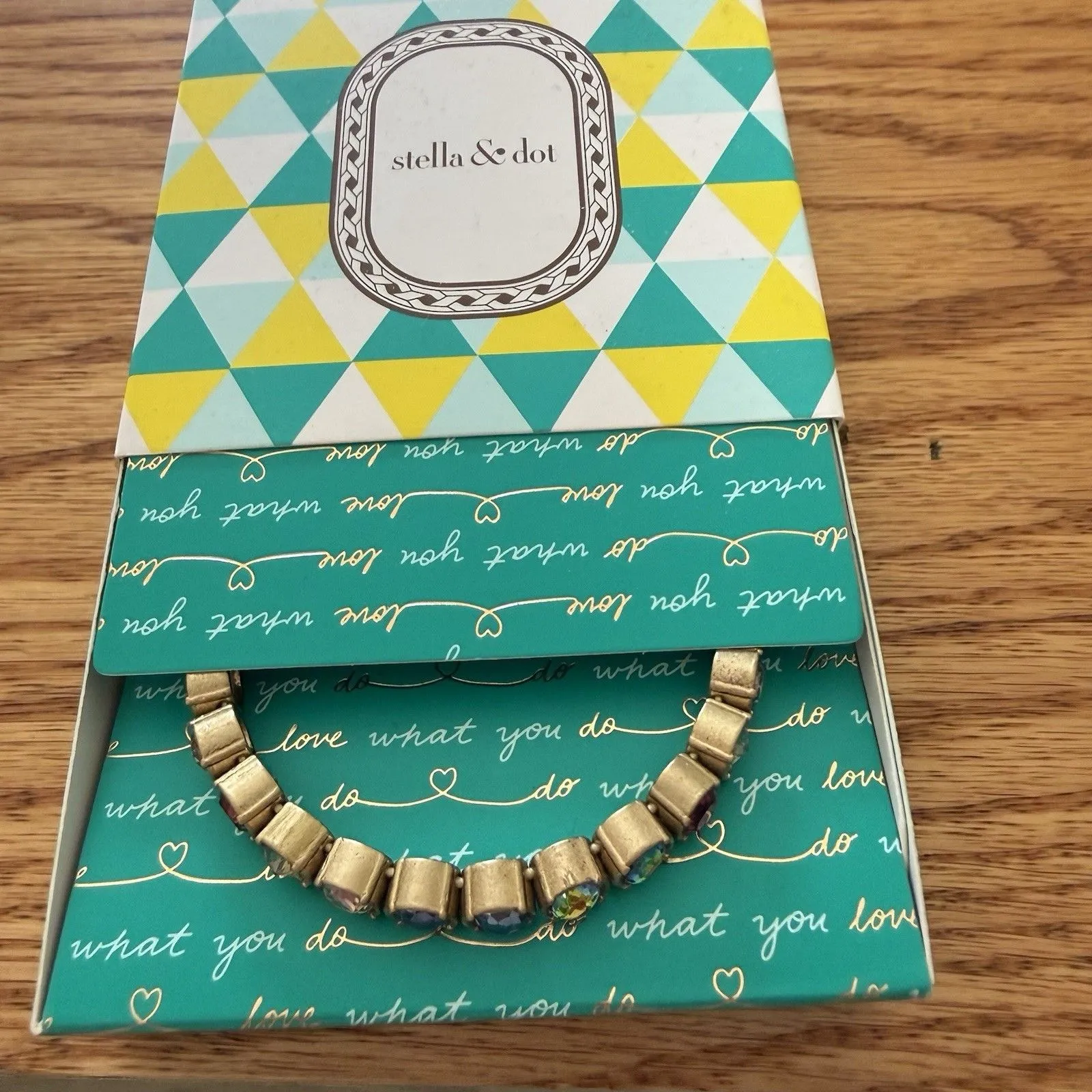 New In Box Stella & Dot Bracelet Vida STRETCH BRACELET MULTI Color Gold Rainbow - Image 2