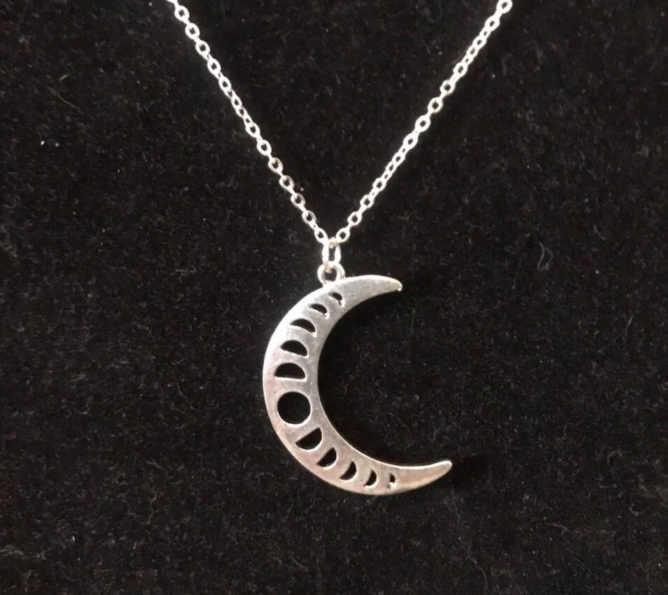Crescent Moon Necklace - Image 3