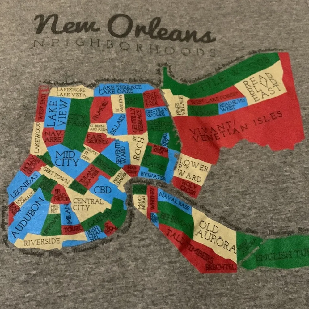Cute Next Level Tshirt New Orleans Neighborhoods Ladies size M Junior - Image 2