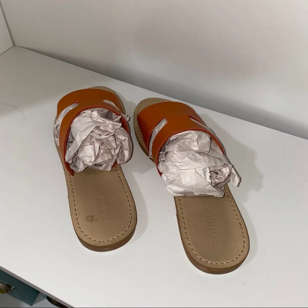 Forever 21  Sandals - Image 4