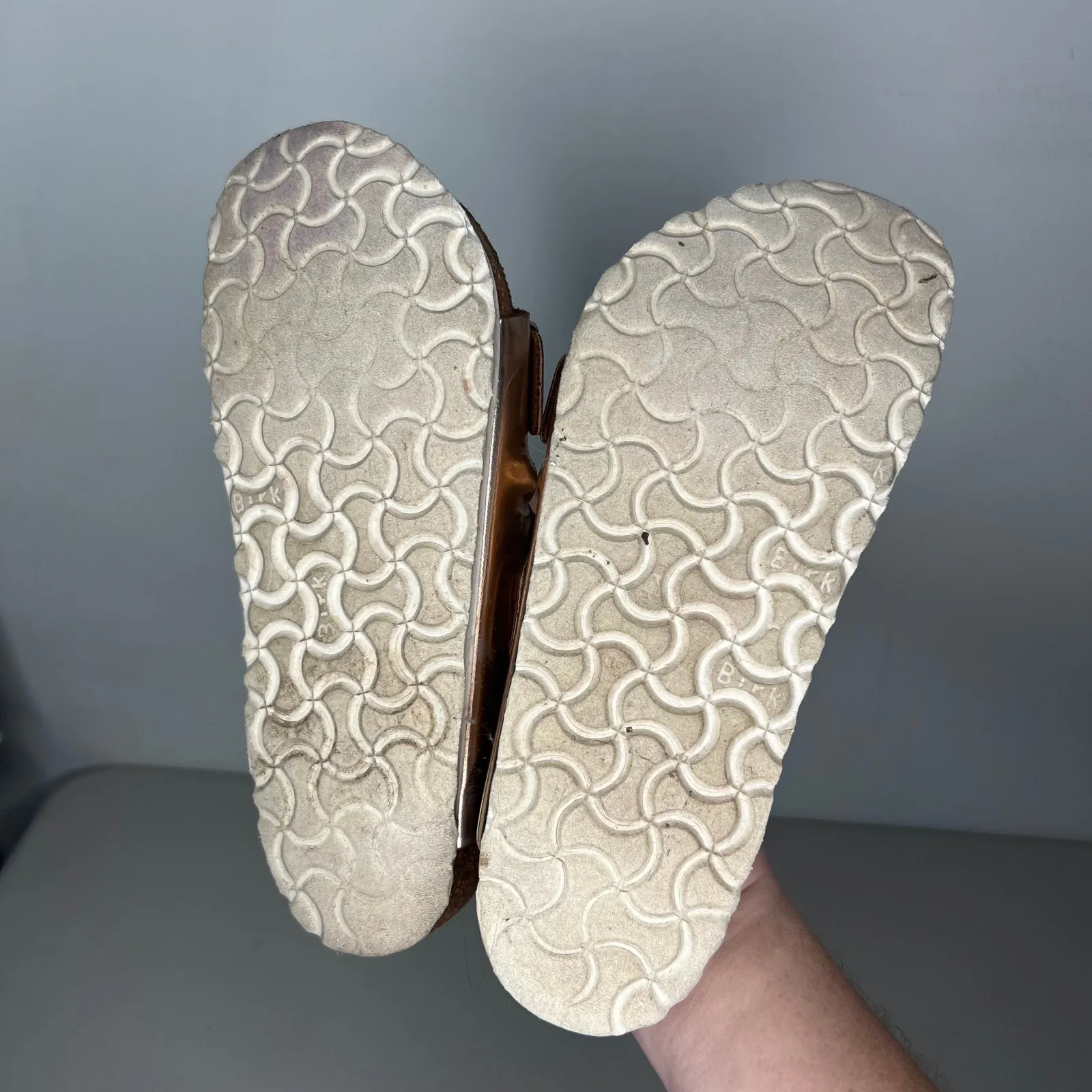 Birkenstock Arizona Rose Gold Leather Sandal 39 - Image 7