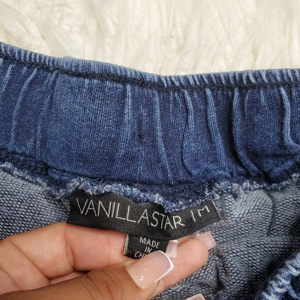 Vanilla Star Blue Lace Shorts - Image 3