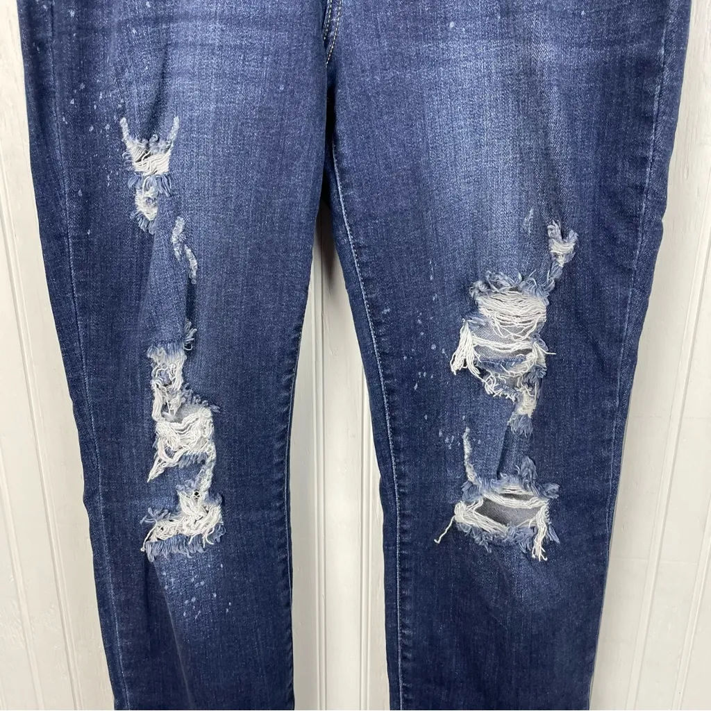 Judy Blue Jeans Boyfriend Fit Women's Size 11/30 Distressed Denim Bleach Splash - Image 5