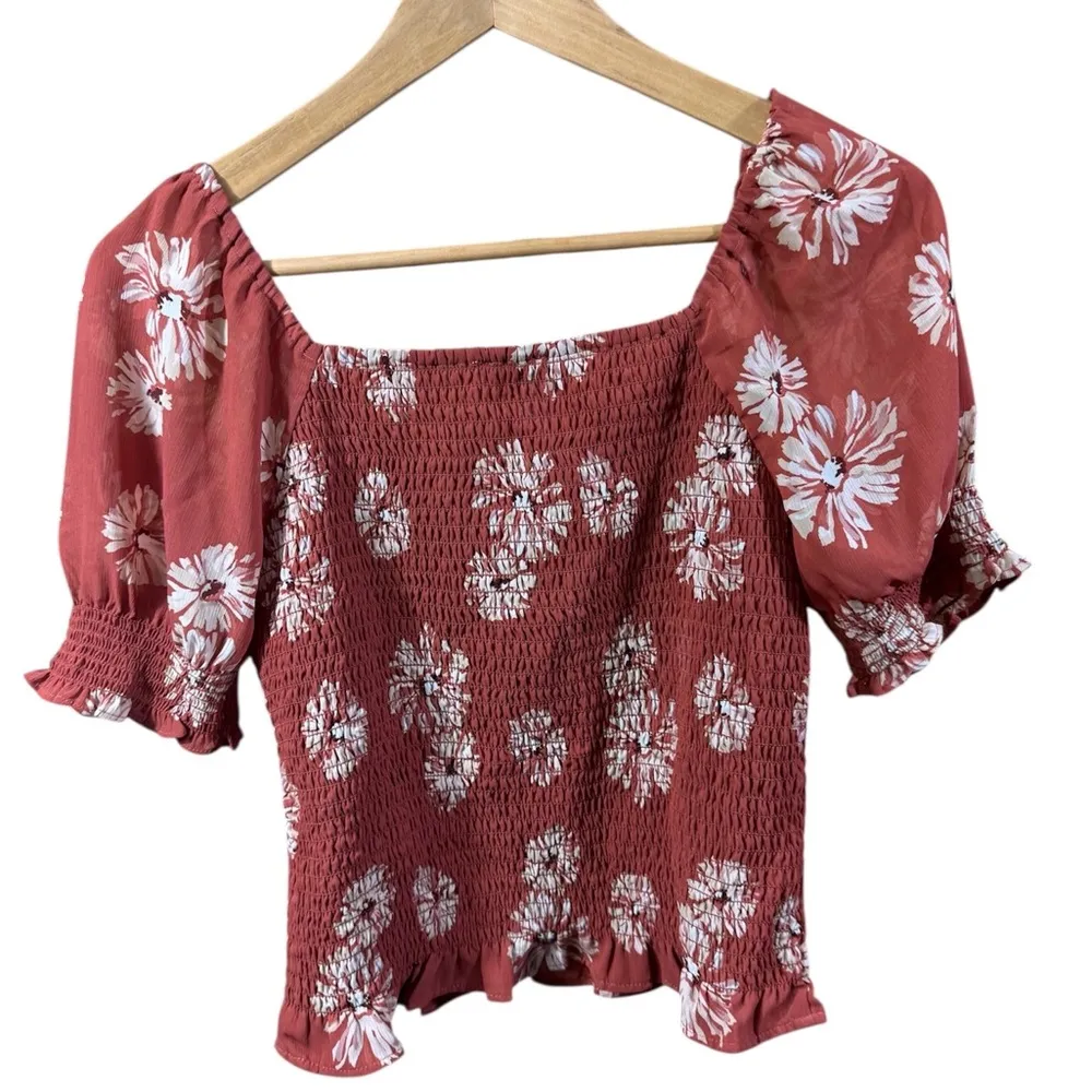Madewell Georgette Lucie Puff-Sleeve Smocked Floral Bodice Top in ‘Moody Blooms’ - Image 4