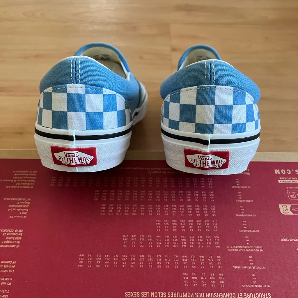 Vans Classic Slip-On Checkerboard Shoes Women 9.0 US Mens 7.5US - Image 5