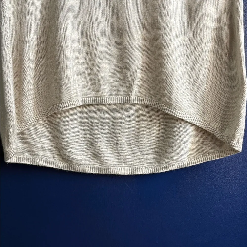 Express Cream Fitted Cap Sleeve Embellished Tee - Image 5