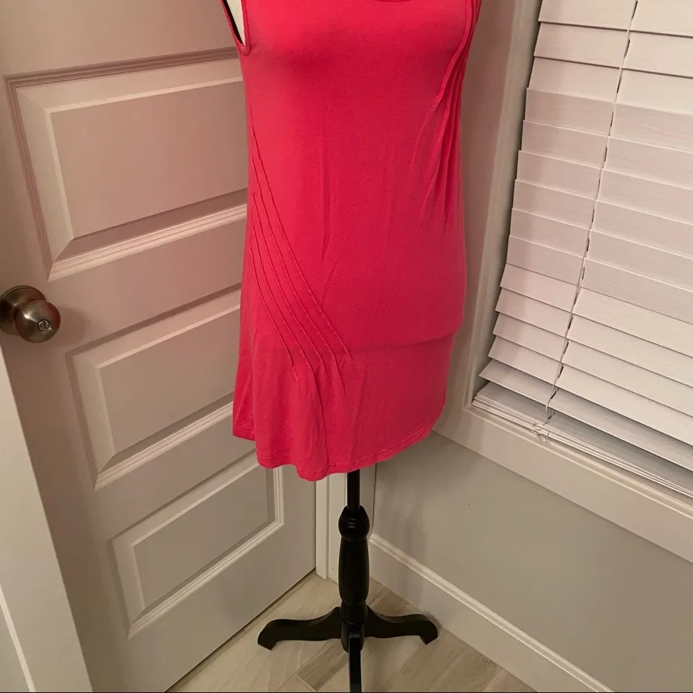 Hanna g|| Pink sleeveless long tunic top with design on shoulder and bottom Size M - Image 6
