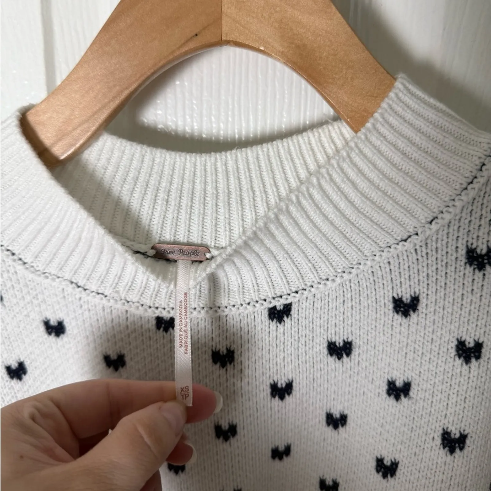 Free People  Pattern Easy Street Crop Pullover XS - Image 7