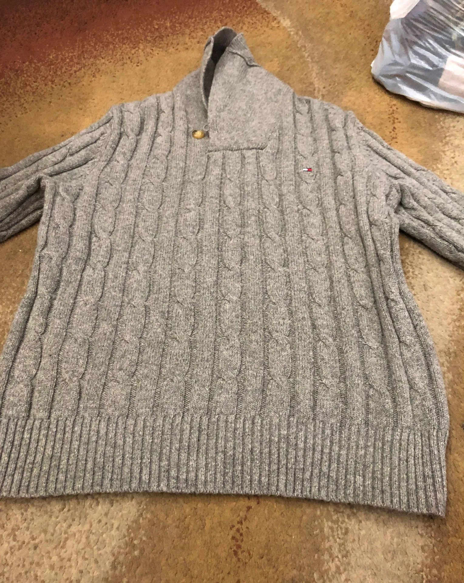 Gray long sleeve sweater never worn  - Image 2