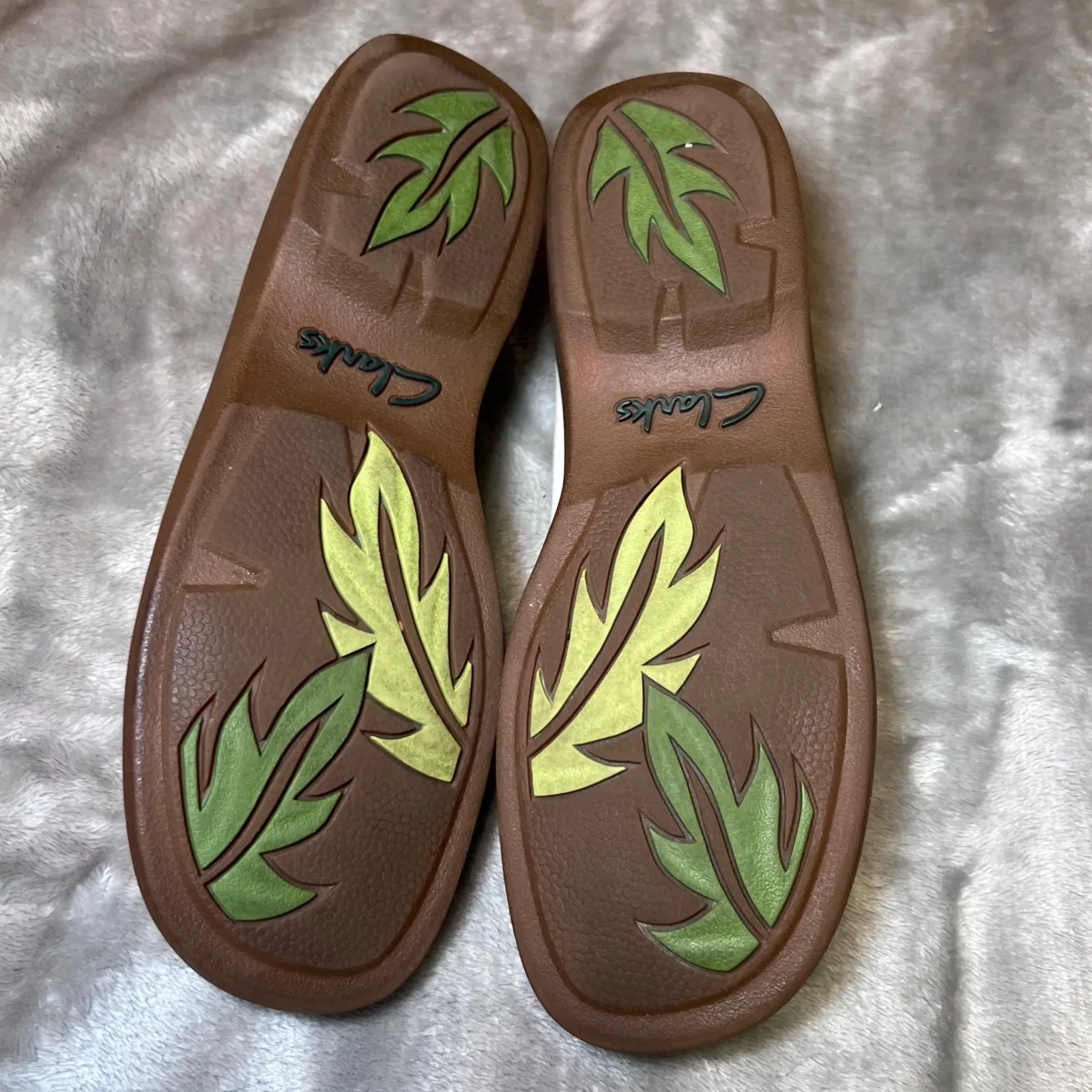 Clarks Canvas Mule Clogs Womens 9M Off White Casual Comfort Slip On Shoes - Image 3