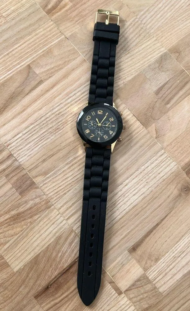 Fashion Watch Darice Brand Black - Image 4