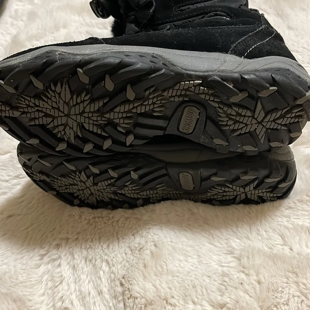 Khombu  Winter Boots Size 7 Medium - Image 3