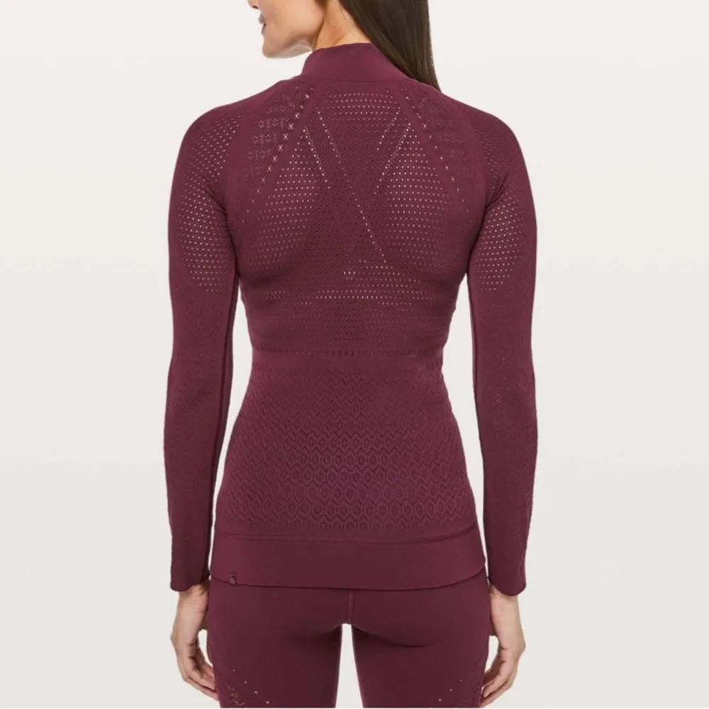 Lululemon Reveal 1/2 Zip *Mindful Motion - Image 6