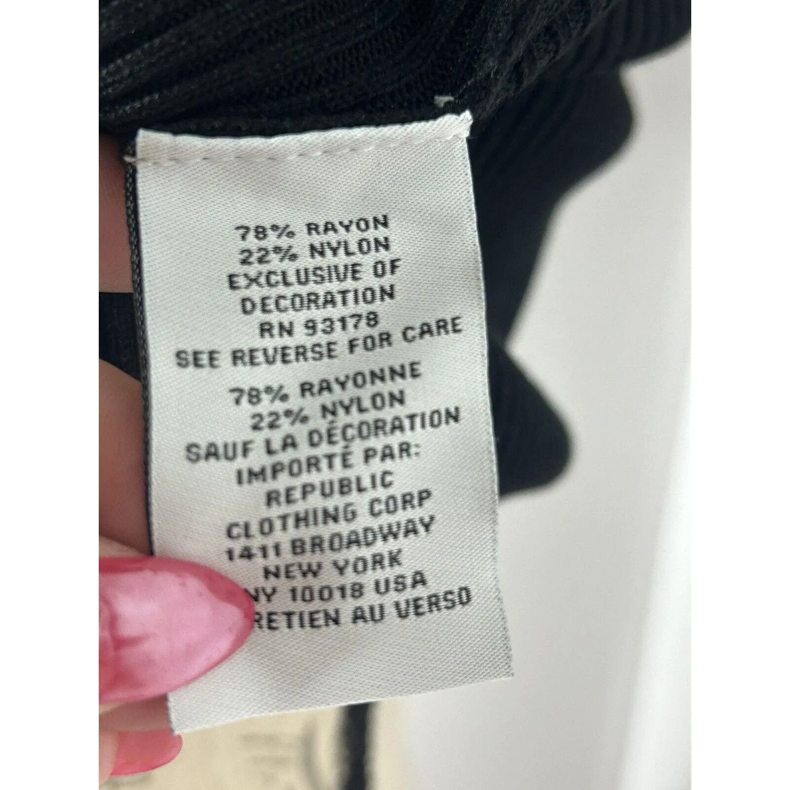 Carmen Marc Valvo Women's L Black Tank Top with Jeweled Neckline‎ - Image 7