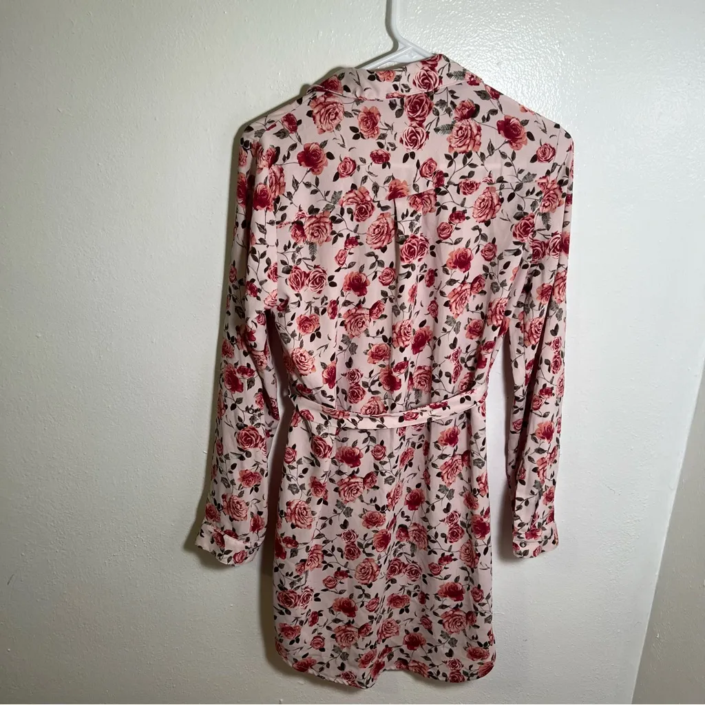 Button Down Shirt Dress Light Pink Rose Floral Belted Size M - Image 9