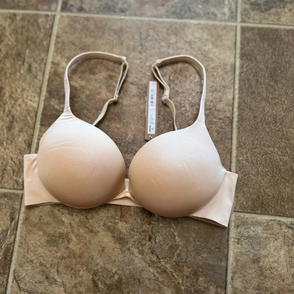 Skims Ultimate Pushup Plunge Bra Sand Size 32C - Image 5