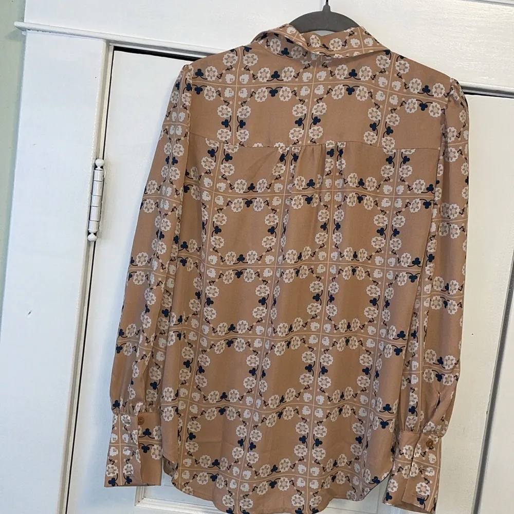 Ann Taylor blouse - Image 3