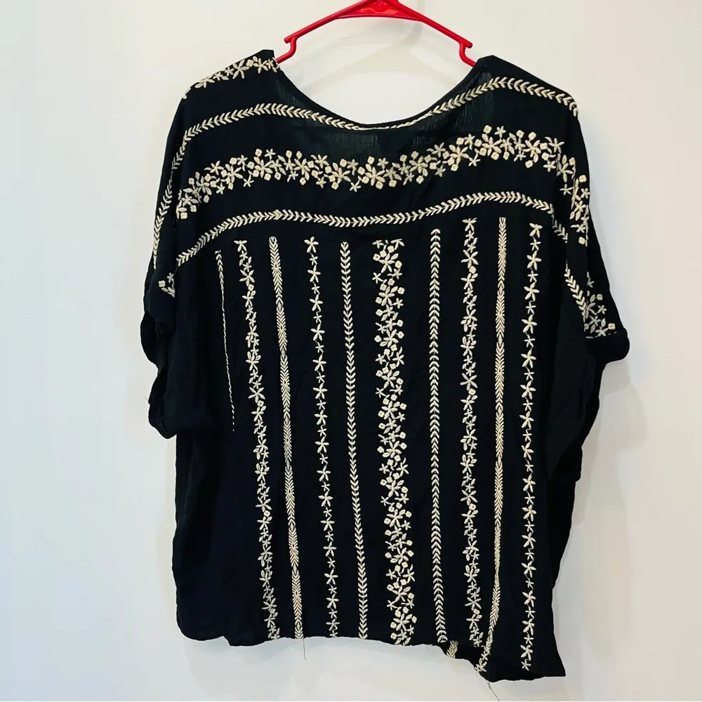 By Together Boho Embroidered Slouchy Oversized sleeve  Top Black Size Me… - Image 4