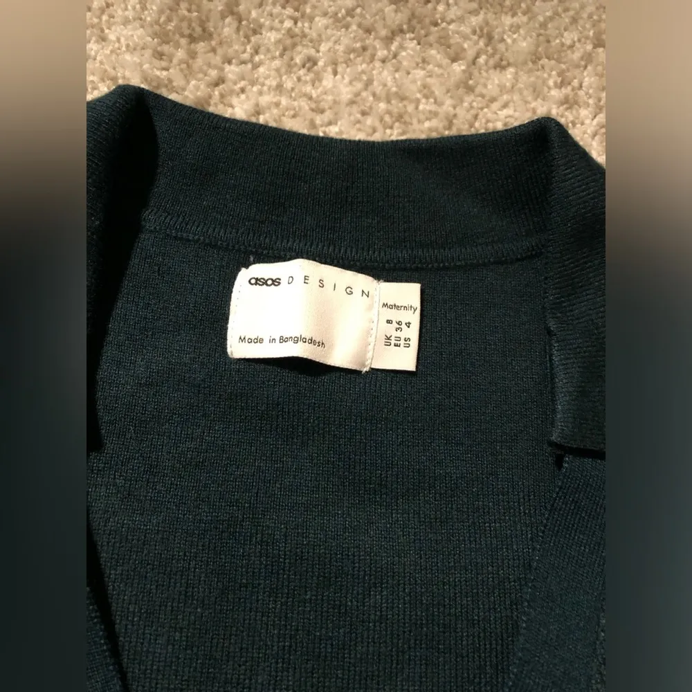 New ASOS DESIGN Maternity knitted midi dress with open collar and tie waist - Image 2