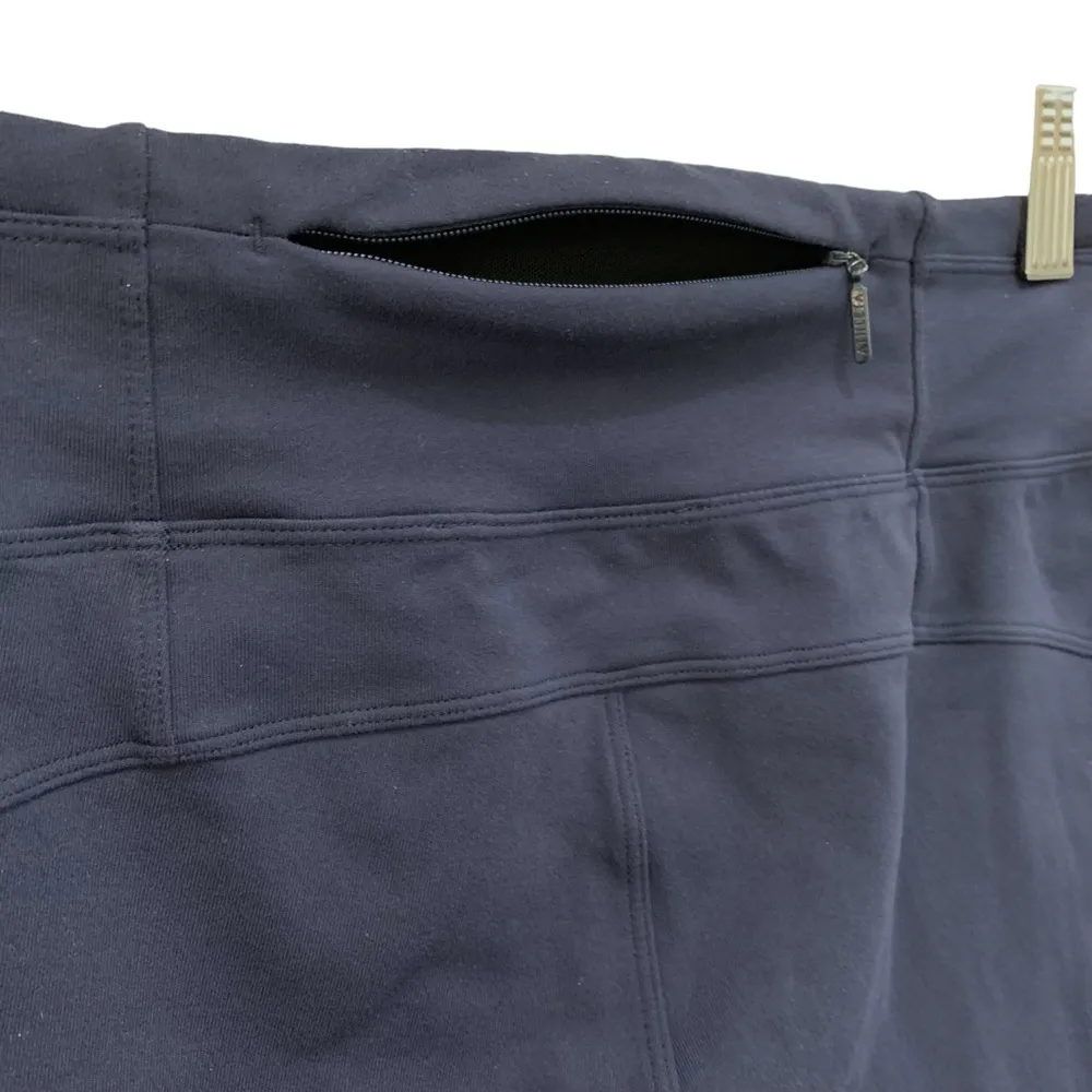 Athleta M cropped navy 7/8 ankle athletic athleisure travel sweat-wicking pants - Image 11