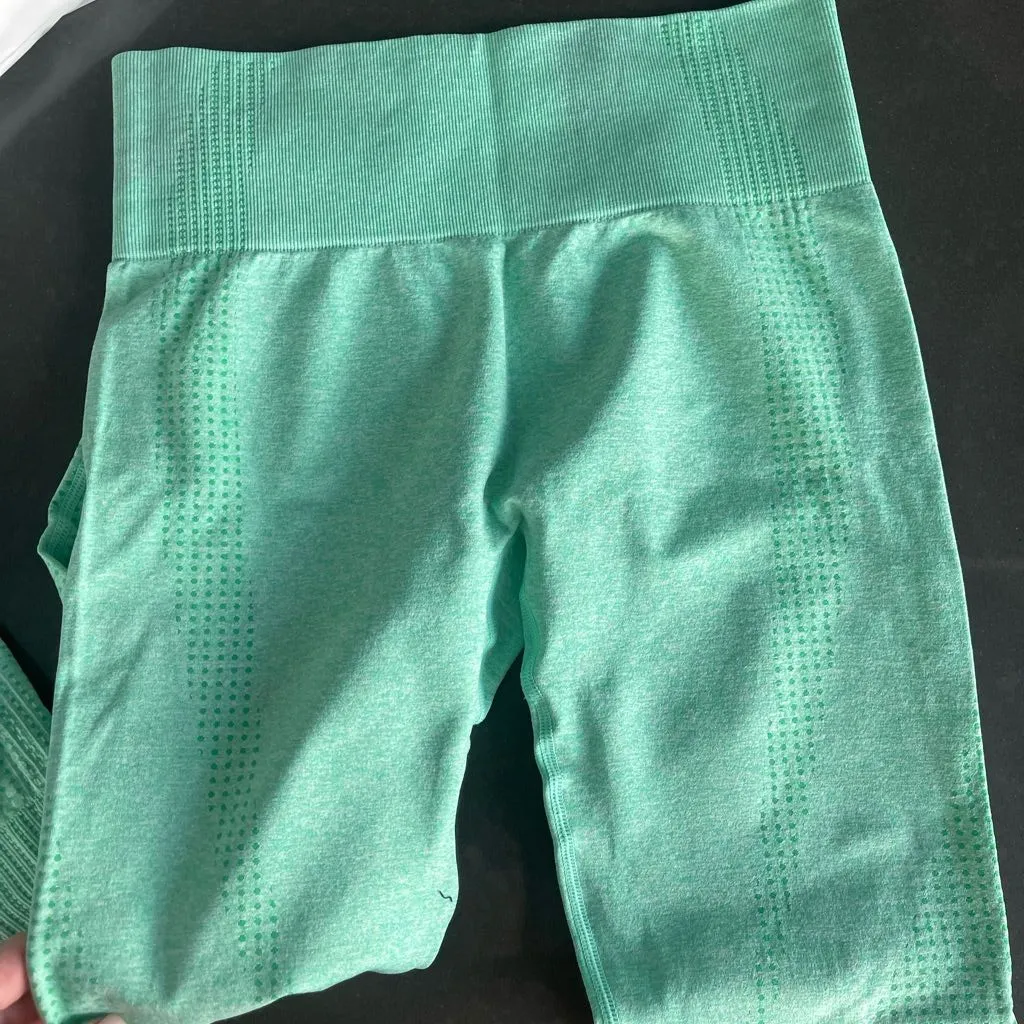 NWOT GREEN YOGA SPORT SET M Size M - Image 7