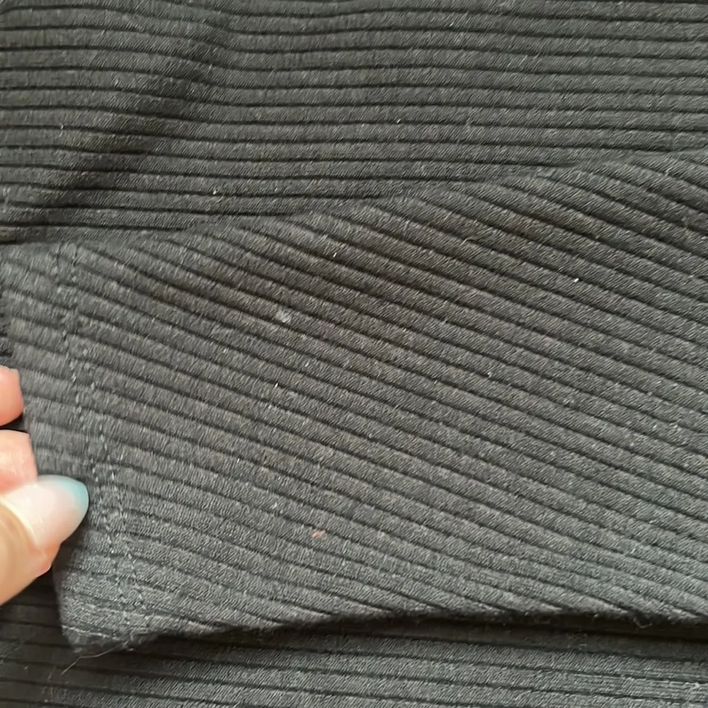 The Range Black One Arm Shirt - Image 3