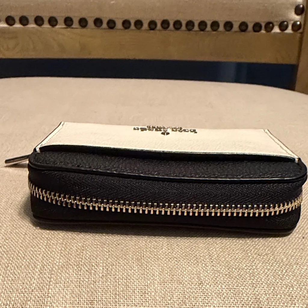 Kate Spade Leather Penguin Wallet - Image 8