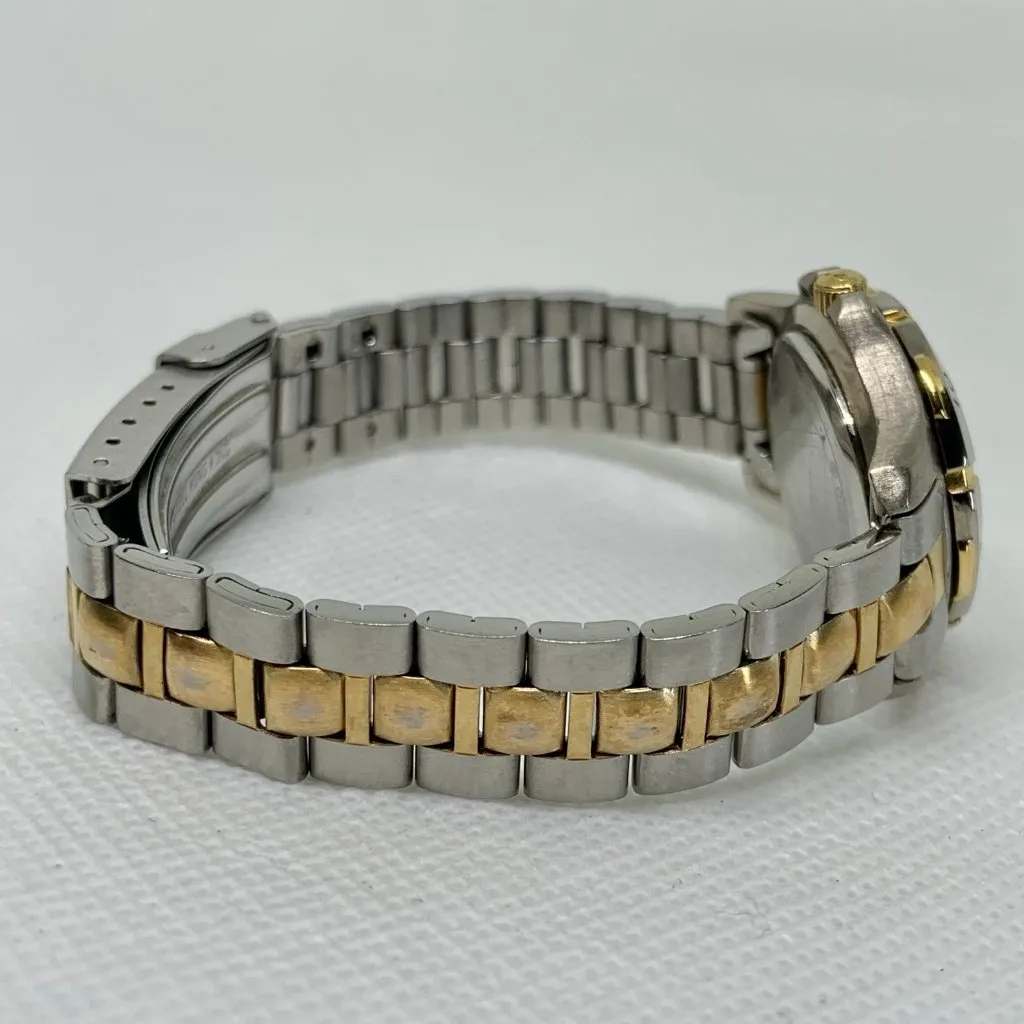 Guess vintage 1994 women watch 25mm round rotating bezel two tone 6” running - Image 6