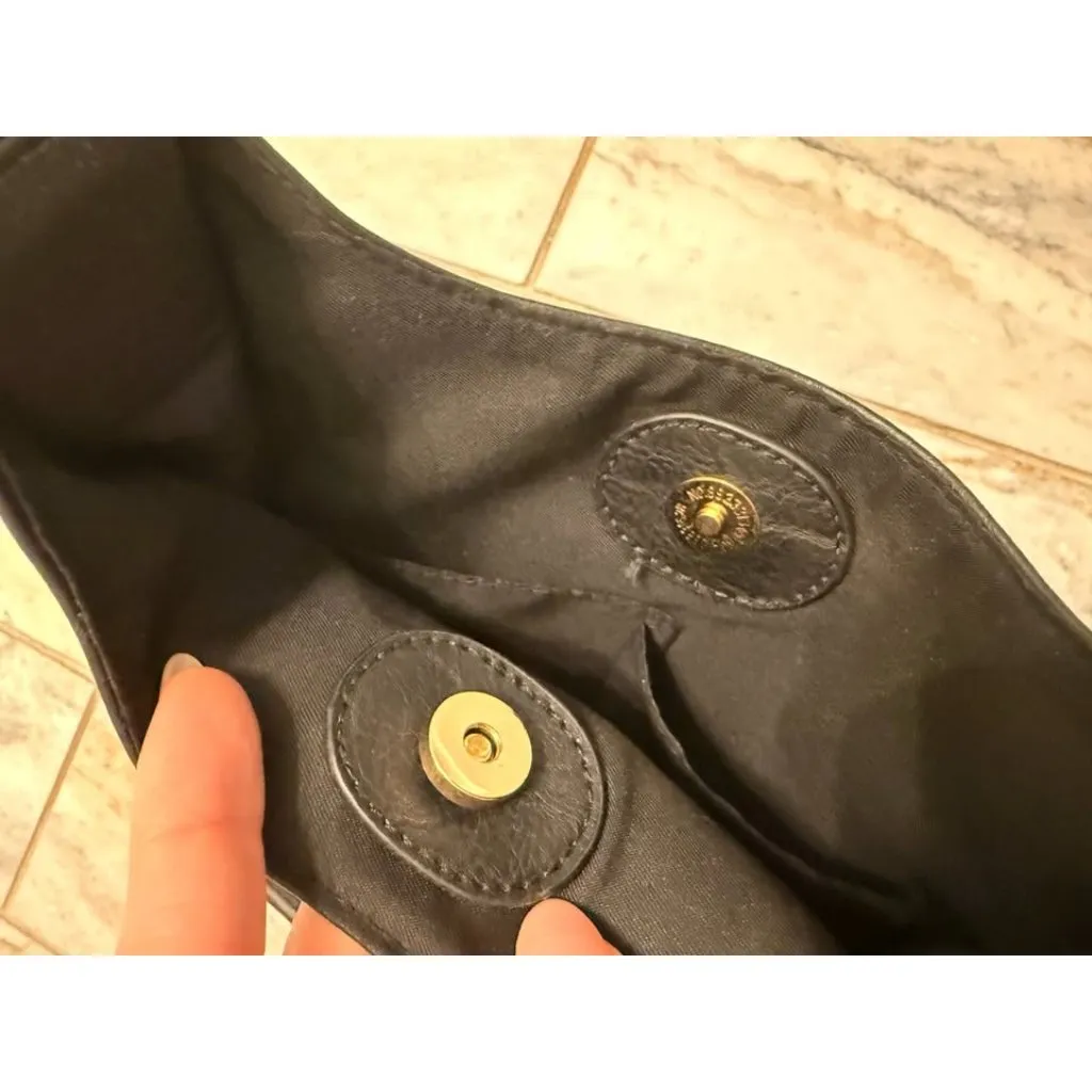 NEW Ah Dorned black vegan leather crossbody bag adjustable camo guitar strap - Image 4