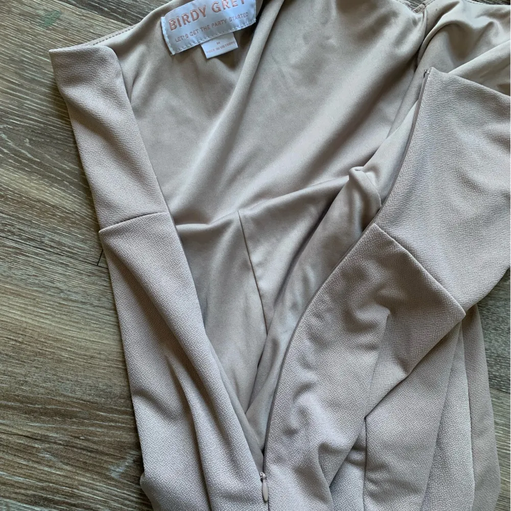 Birdy Grey Tan One Shoulder Bridesmaid Dress M - Image 8