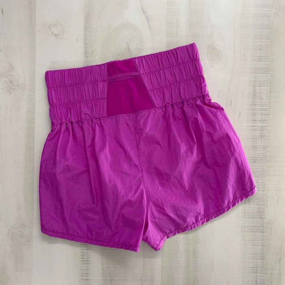 FREE PEOPLE MOVEMENT the way home smocked shorts workout pink M travel - Image 4