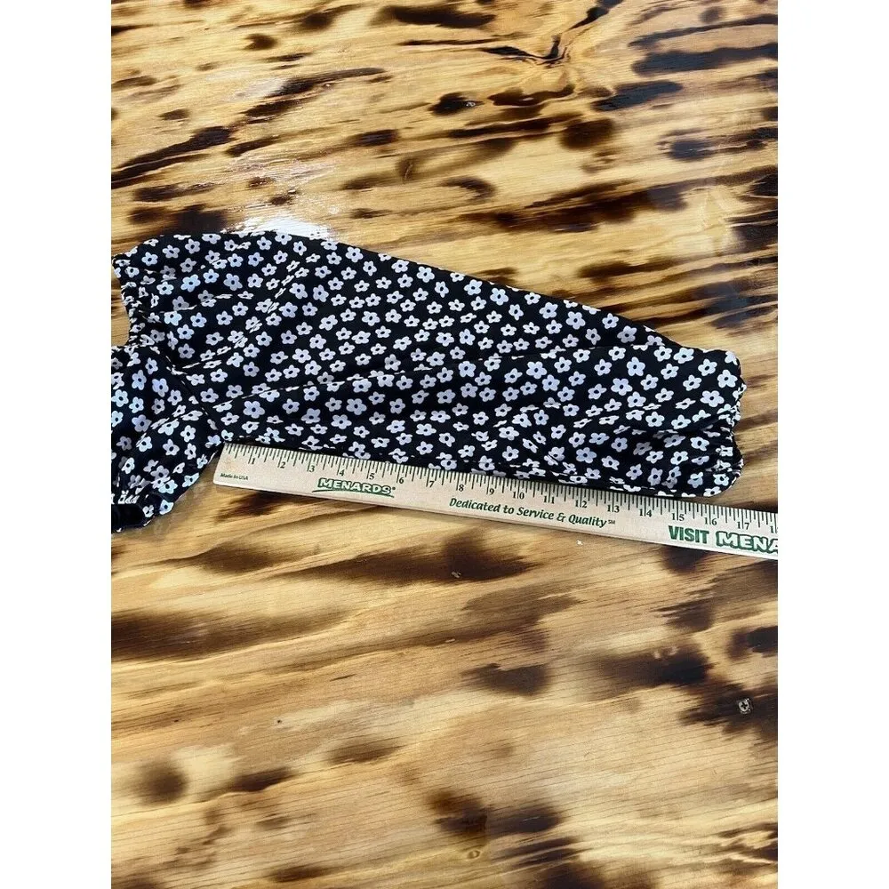 Pretty Garbage Women Floral Tied Crop Top Size Medium Boho Peasant Hippie Preppy - Image 6