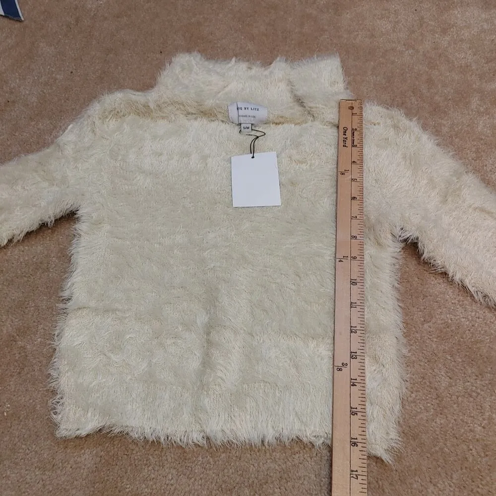 Uniq by Litz S/M Small/Medium Fuzzy Stretchy Long Sleeve Sweater Egg Nog Color - Image 6