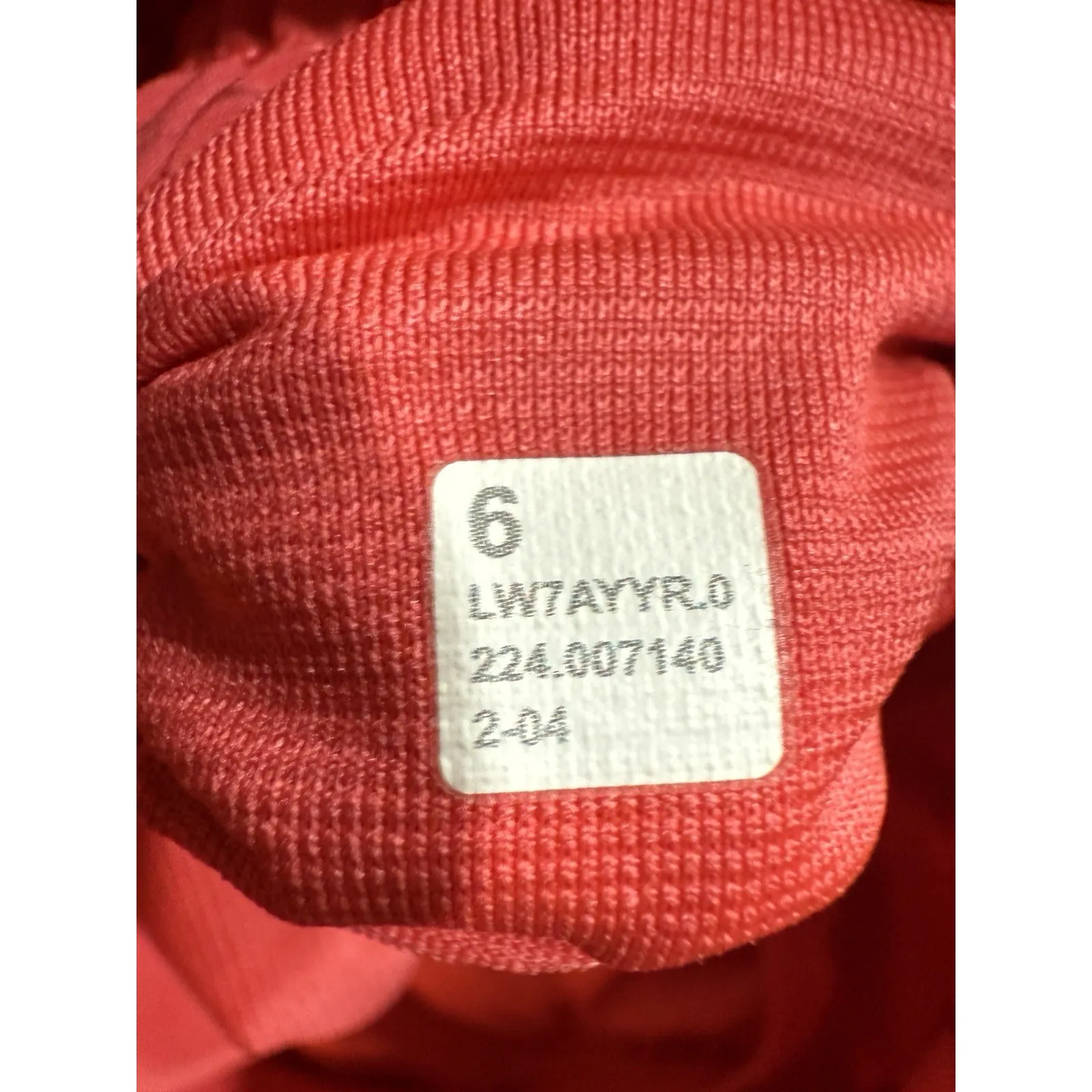 Lululemon Shorts Womens 6 Hotty Hot Low Rise Liner Athletic Running Gym LW7AYYR - Image 5