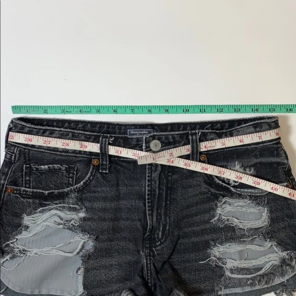 Abercrombie & Fitch Distressed Low Rise Jean Short - Image 5
