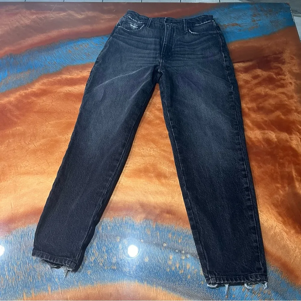 Good American Good Mom Jeans 2/26 black distressed hem high waist straight - Image 7