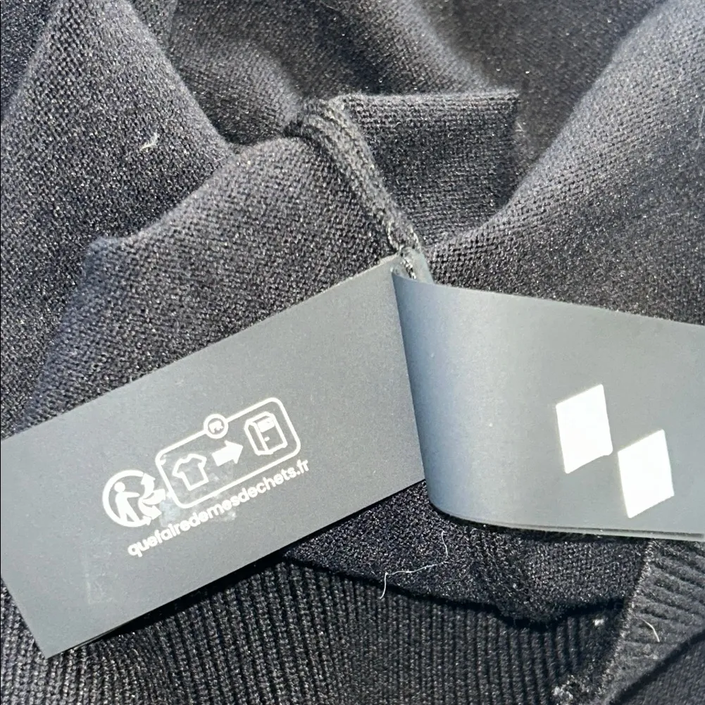 Zara Women's Black Crewneck Sweater - Image 7