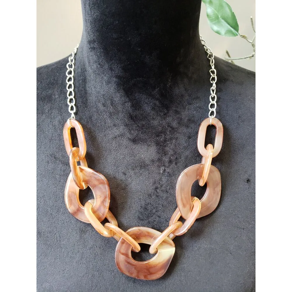 Women's Chunky Resin Link Statement Necklace Lobster Clasp Brown Tortoise Look - Image 2