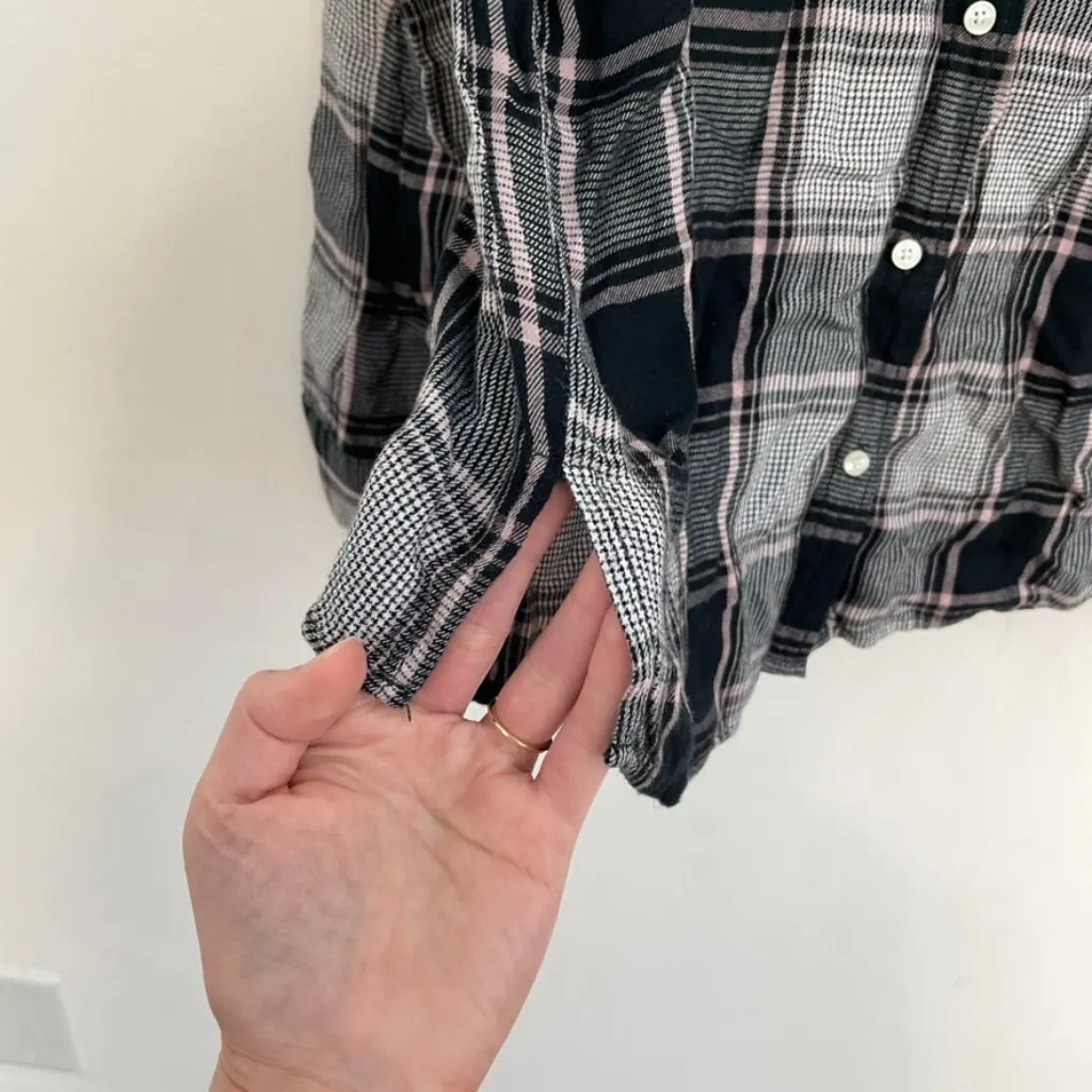 EXPRESS Patch Pocket Plaid Boyfriend Shirt Black White Flannel Button Down Tunic - Image 10