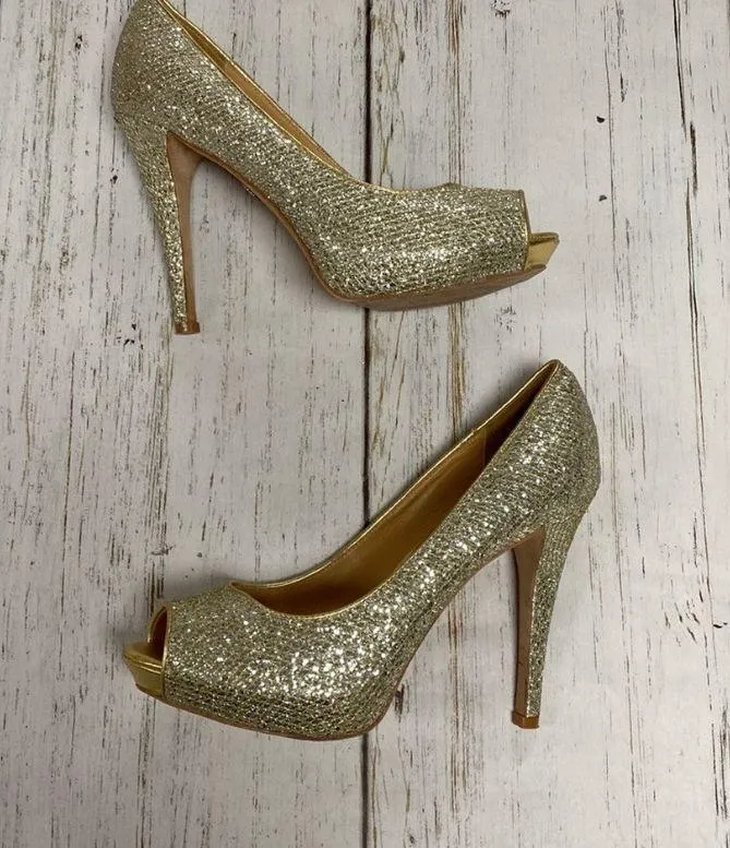 Women's Humbie II Gold Peep Toe Pump - Image 7