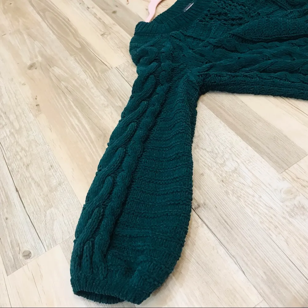 Express oversized green Pullover Sweater sz XS - Image 11