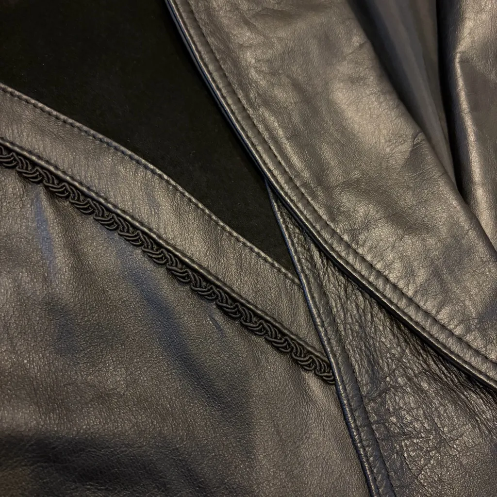 Vintage Maggie Lawrence Collection Women's Long Black Leather Jacket Size Medium - Image 7