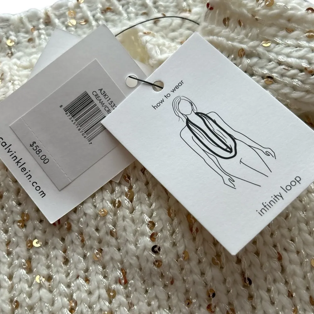 Calvin Klein‎ Women's Gold Knit Scarf with Glitter Accents - Image 10