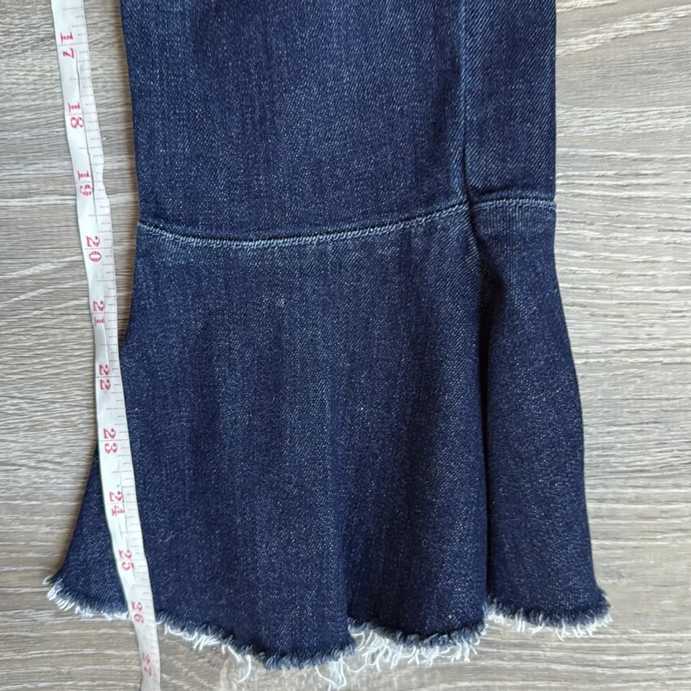 Mother Denim The Cha Cha Fray in Clean Sweep 27 Blue - Image 9