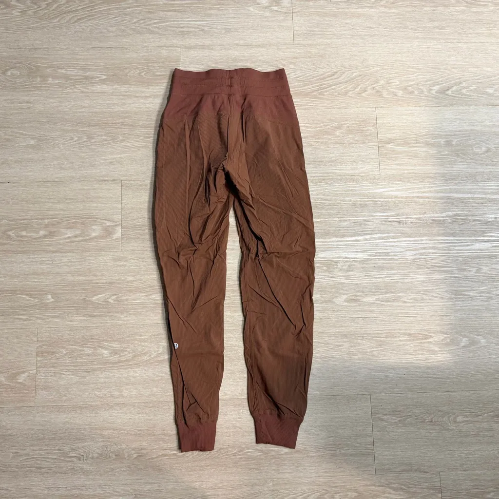 Lululemon Mid-Rise Dance Studio Jogger - Image 4