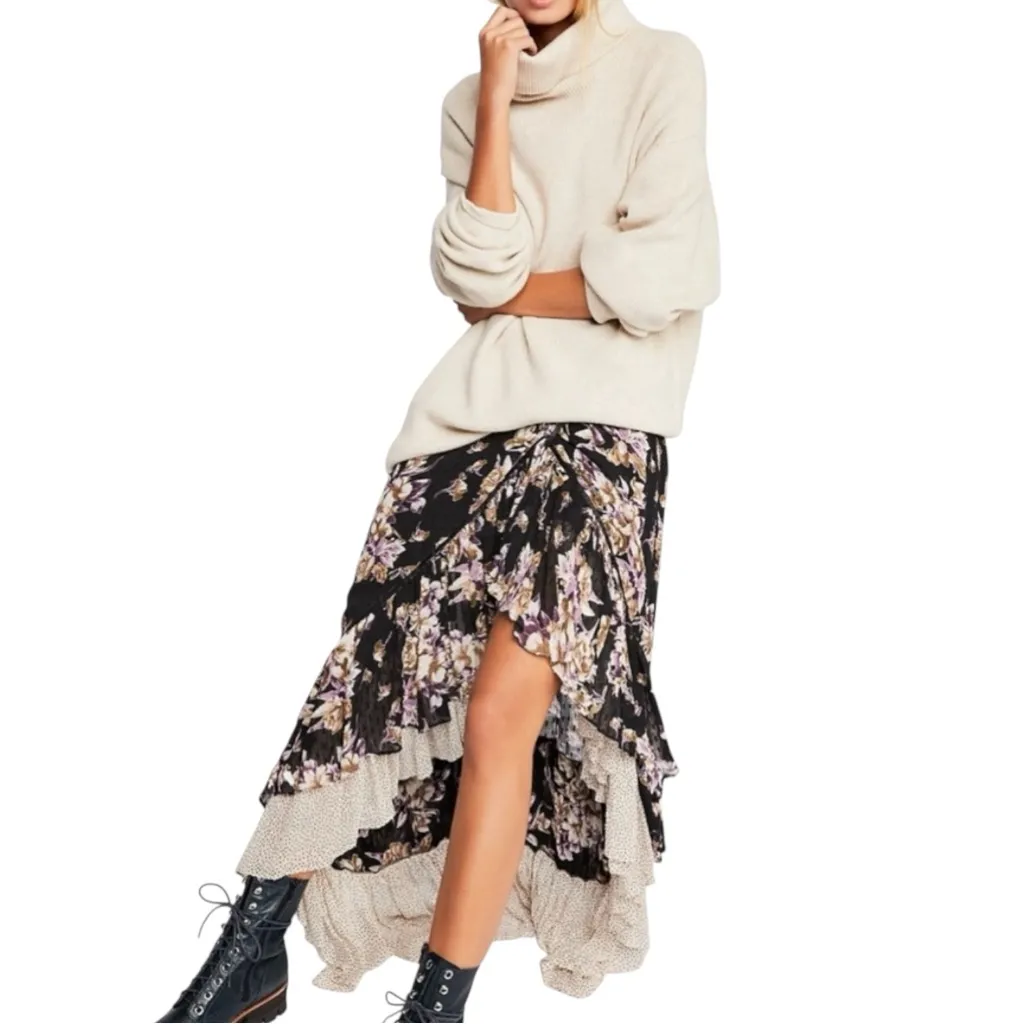 Free People Softly Structured Turtleneck Ribbed Knit Tunic Sweater MEDIUM - Image 3